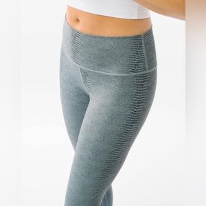 Light teal Everglades supreme high rise